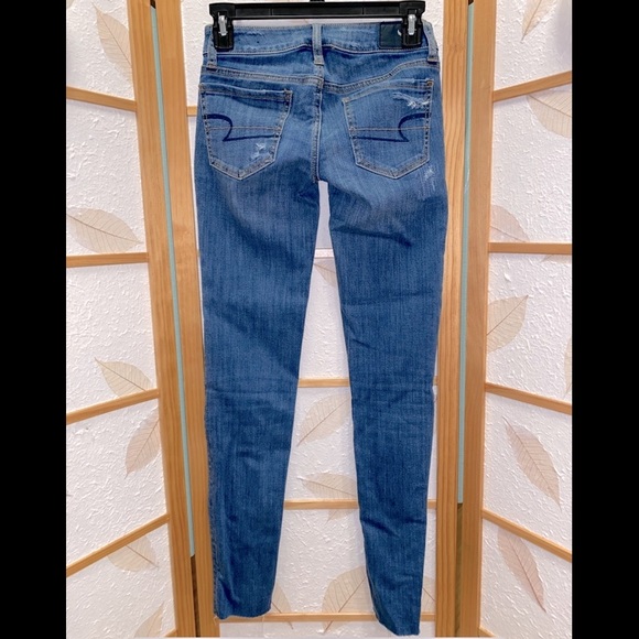 American Eagle jeans - Picture 2 of 3